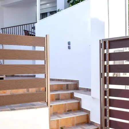 La Maison Plakes Rooftop * Skiathos by