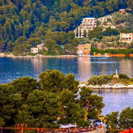 La Maison Plakes Rooftop * Skiathos by