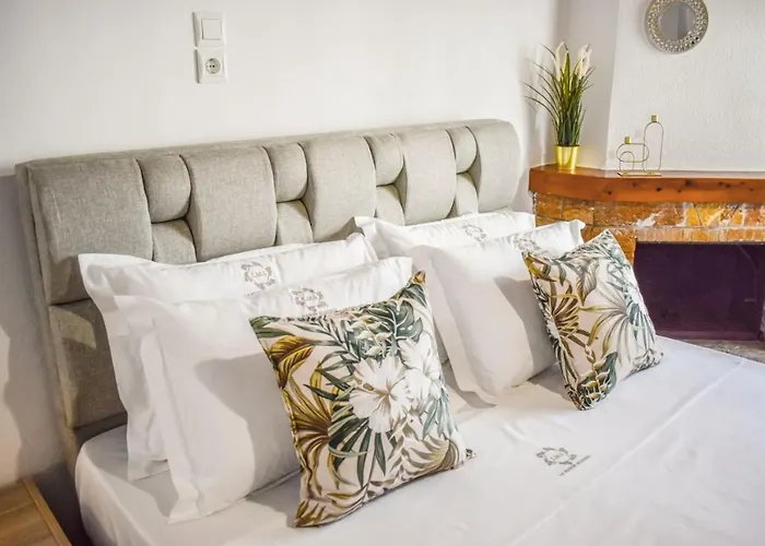 Apartment La Maison Plakes Rooftop *