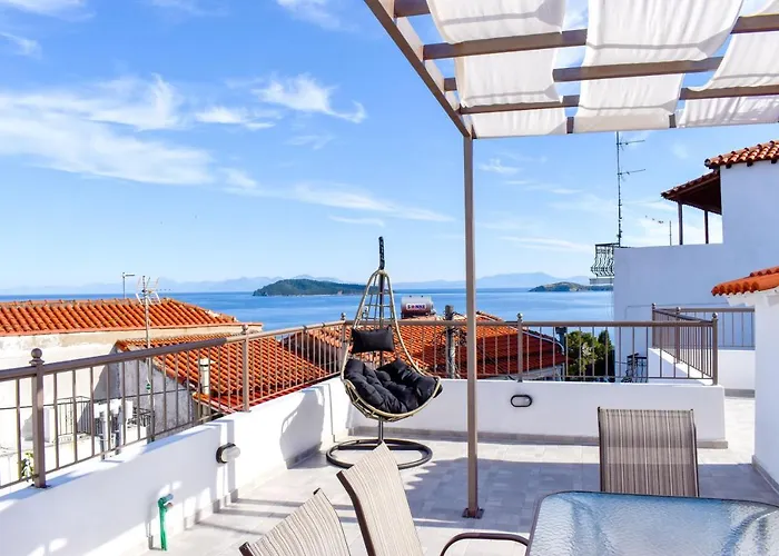 La Maison Plakes Rooftop *