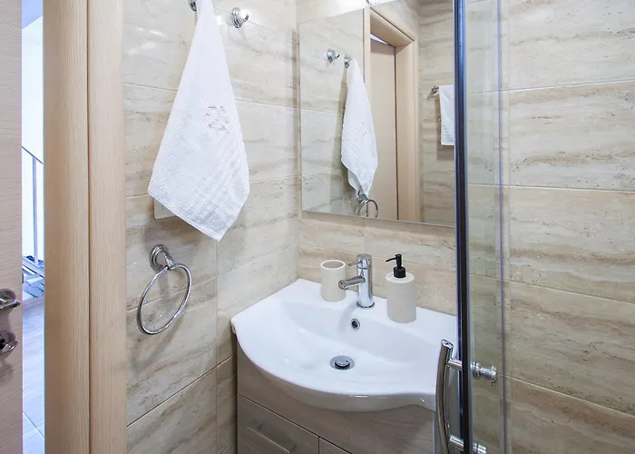 La Maison Plakes Rooftop Apartment *