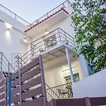 Апартаменты La Maison Plakes Rooftop *