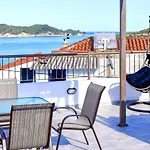 La Maison Plakes Rooftop