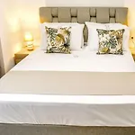 La Maison Plakes Rooftop Апартаменты