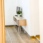 La Maison Plakes Rooftop Апартаменты *