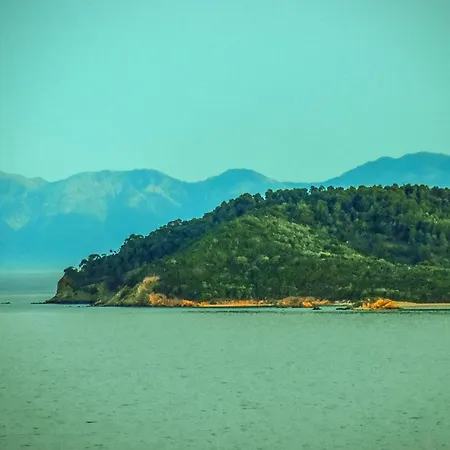 La Maison Plakes Rooftop *