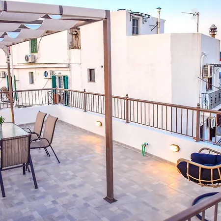 Apartment La Maison Plakes Rooftop *