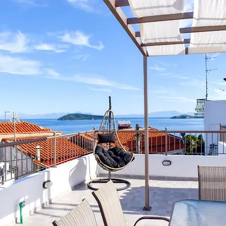 La Maison Plakes Rooftop *