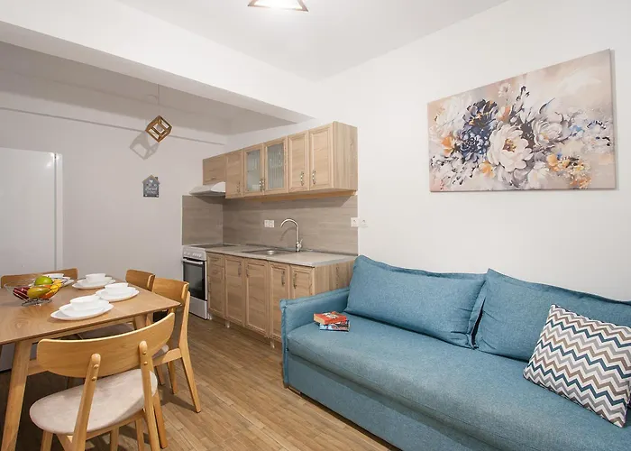 La Maison Plakes Rooftop *